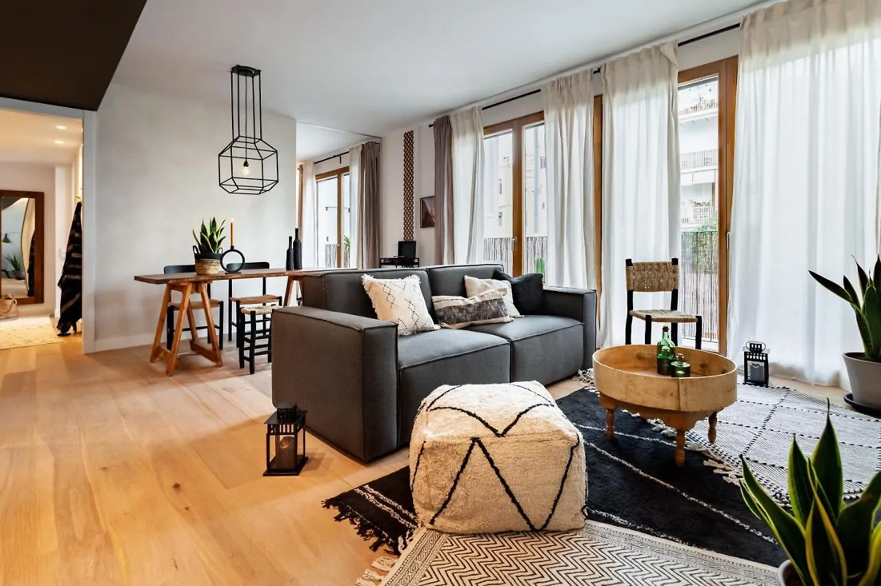 Beni - 1 Bedroom Apartment With Pool And Terrace In Gracia Barcelona